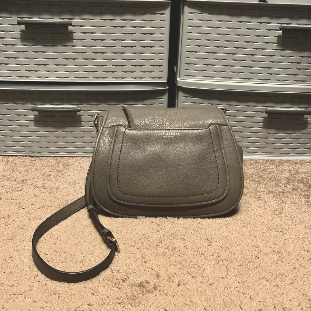 Marc Jacobs Empire City Leather Grey Messenger Bag